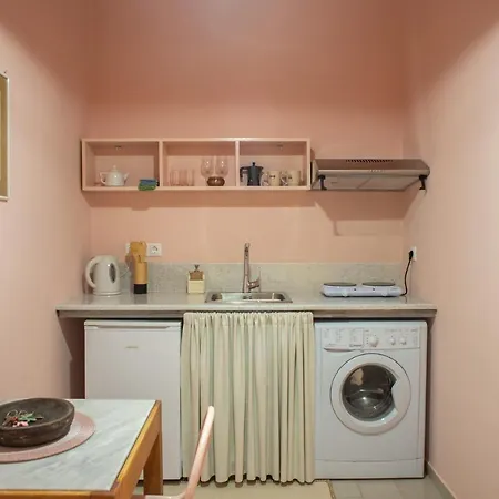 Ann's * Ликсури